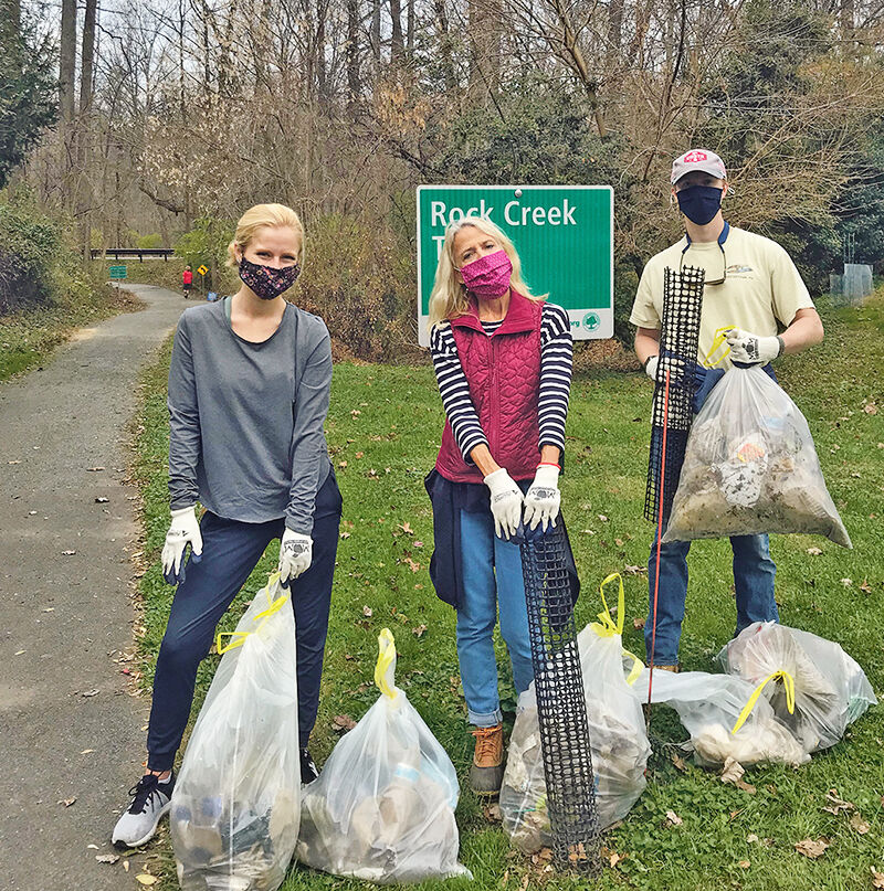 Rock Creek cleanup volunteers